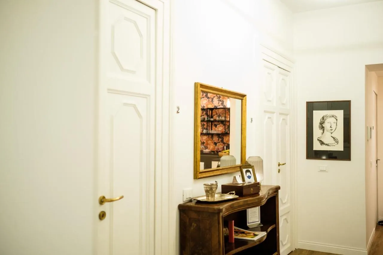 Casa Leoncino B&B Roma Italia